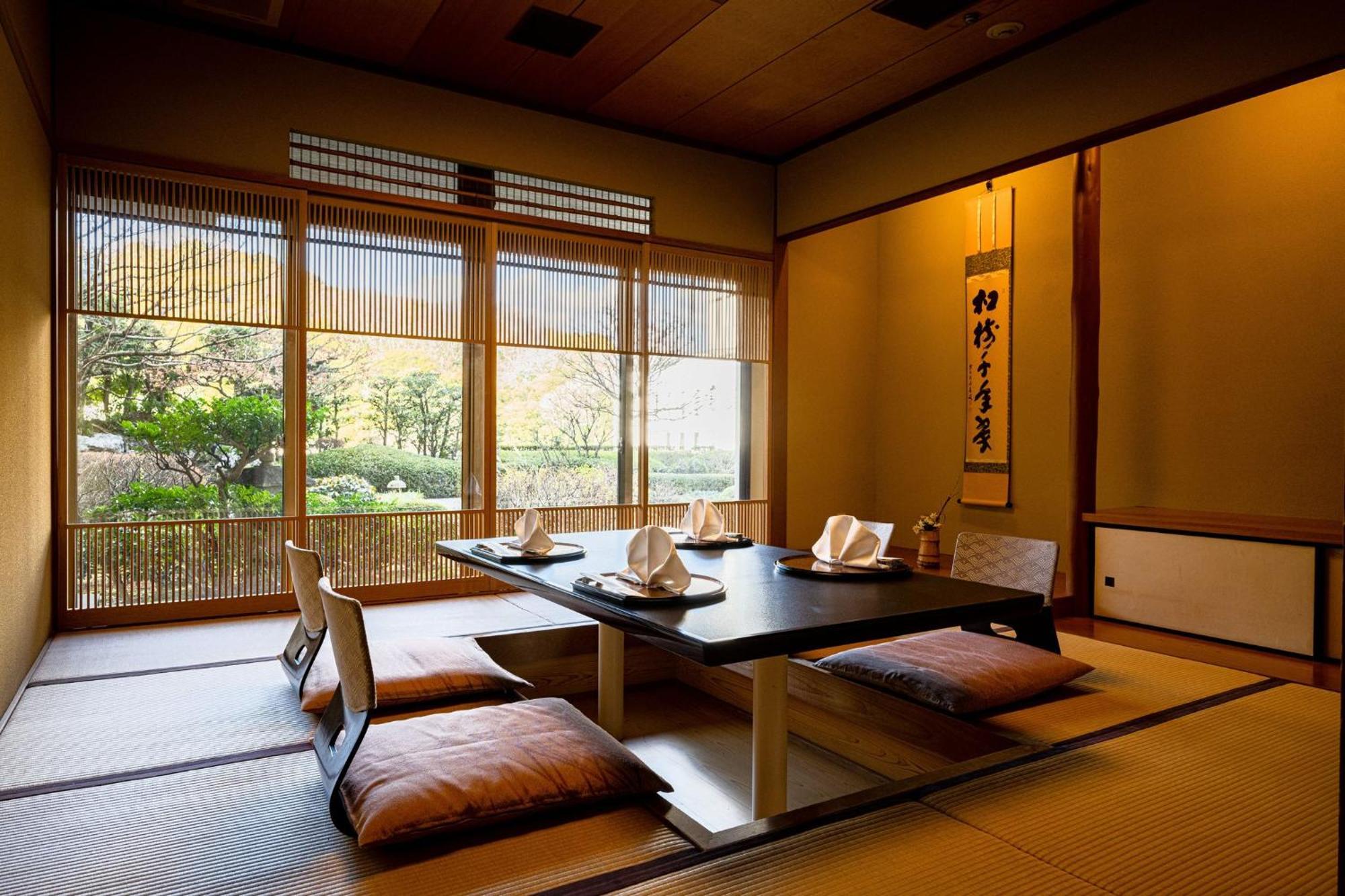 Ana Crowne Plaza Matsuyama By Ihg Otel Dış mekan fotoğraf
